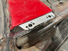 Load image into Gallery viewer, 79-93 Fox Body Fender Mount Kit
